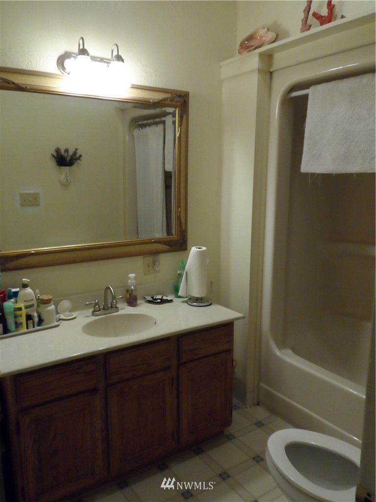 18426 Market Street Southwest Rochester, WA 98579 - Photo 13 of 25