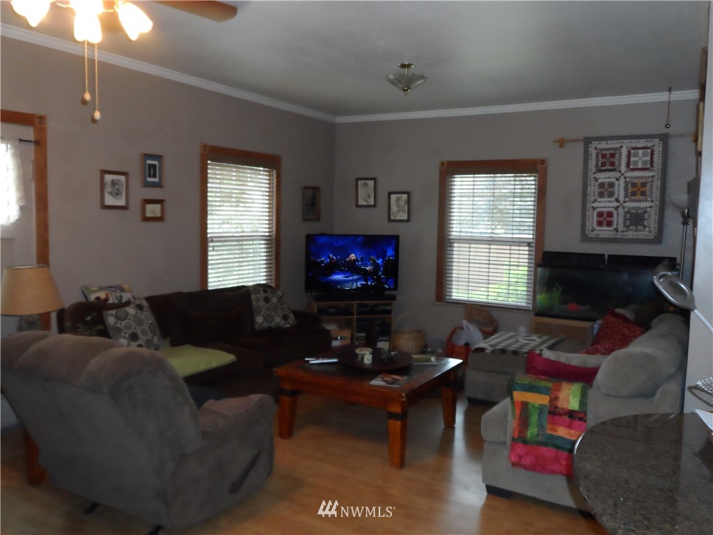 18426 Market Street Southwest Rochester, WA 98579 - Photo 5 of 25