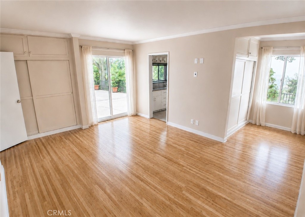 1005 Stradella Road Los Angeles, CA 90077 - Photo 11 of 15