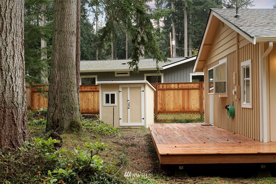 3920 Saratoga Road Langley, WA 98260 - Photo 33 of 36 Gallery Image 33