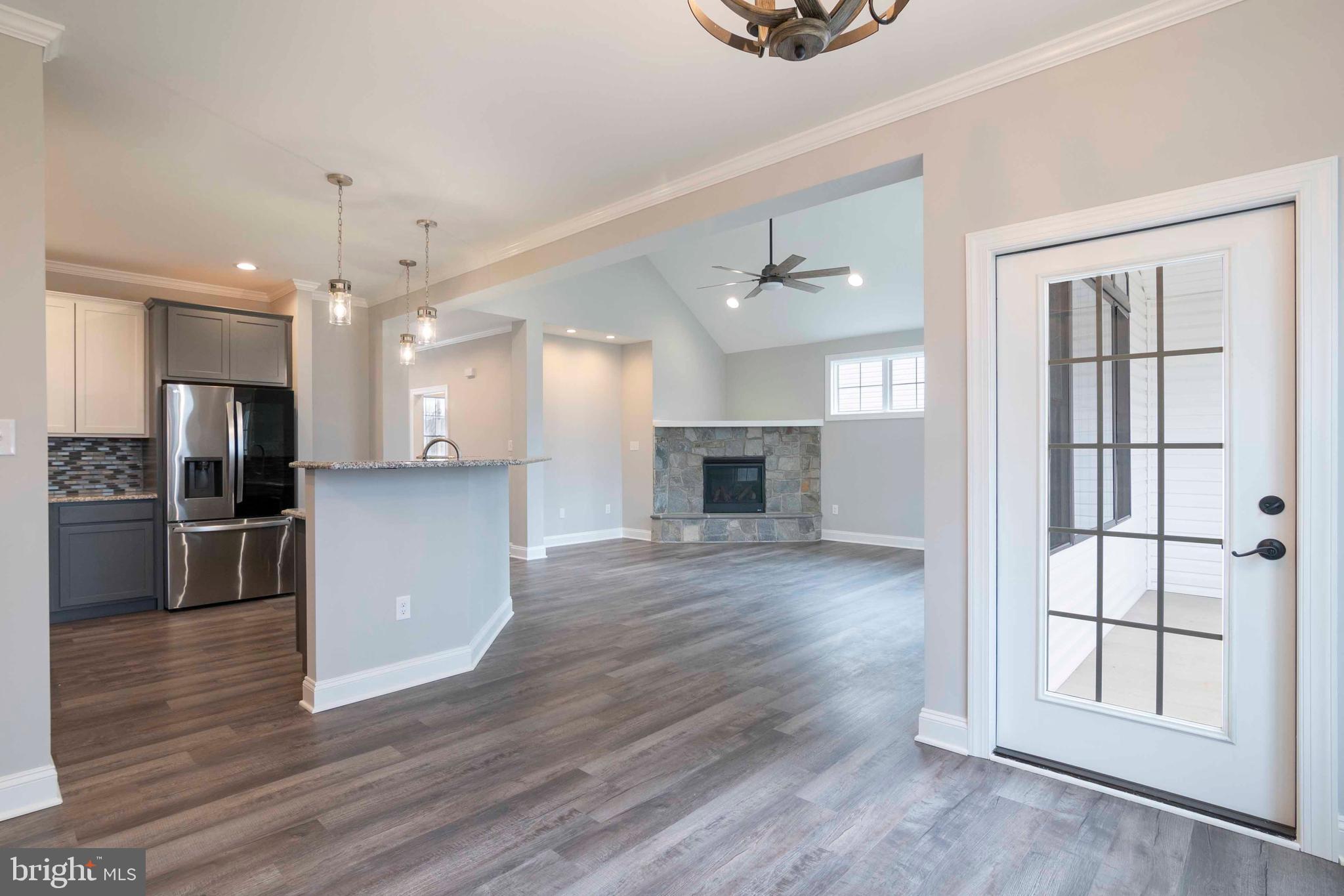 1332 Warren Avenue Front Royal, VA 22630 - Photo 32 of 55