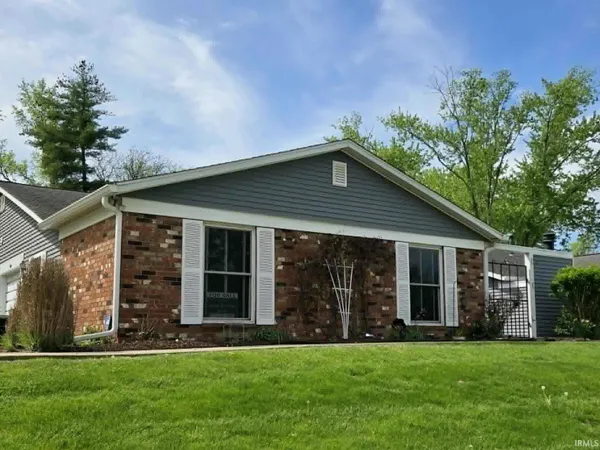$209,900 | 3204 South Eden Drive, Bloomington, IN 47401