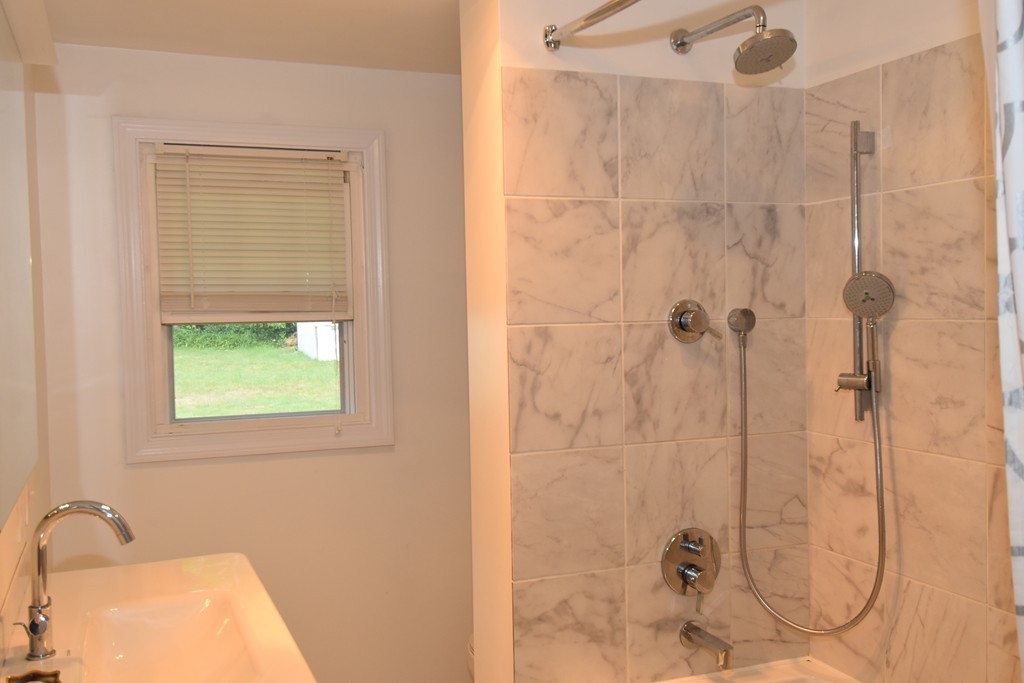 11 Wellesley Road Danvers, MA 01923 - Photo 14 of 20 Gallery Image 14