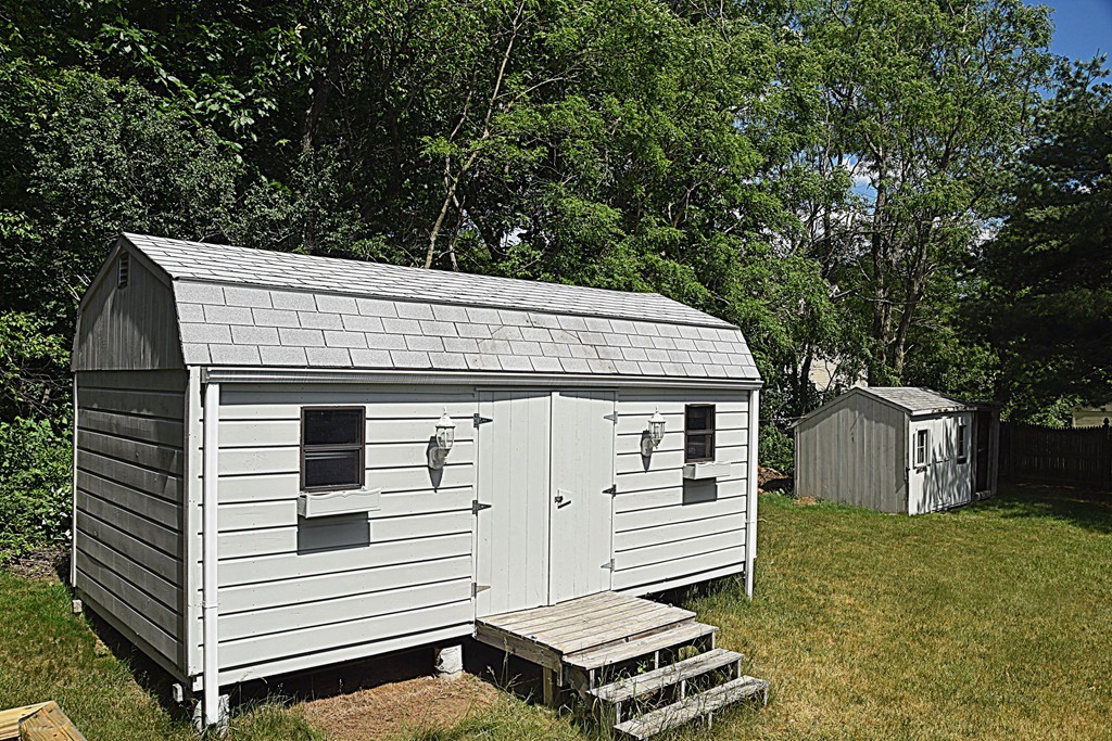 11 Wellesley Road Danvers, MA 01923 - Photo 18 of 20 Gallery Image 18
