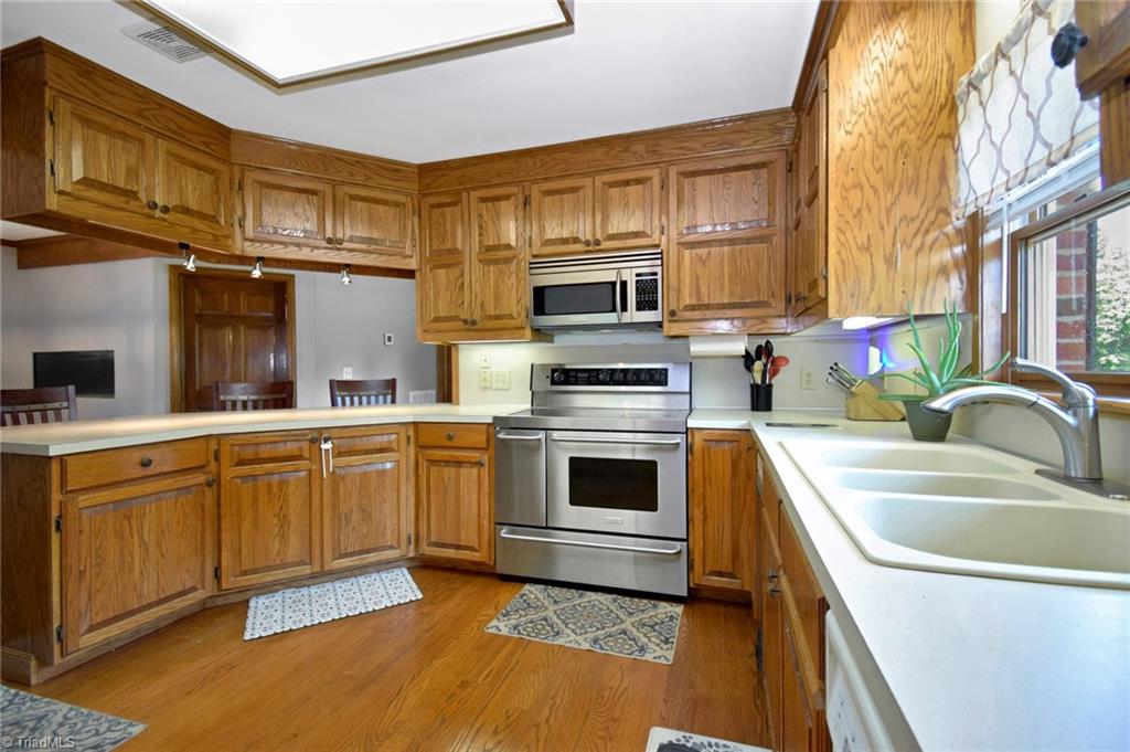 1297 Boiling Springs Road Purlear, NC 28665 - Photo 15 of 46 Kitchen