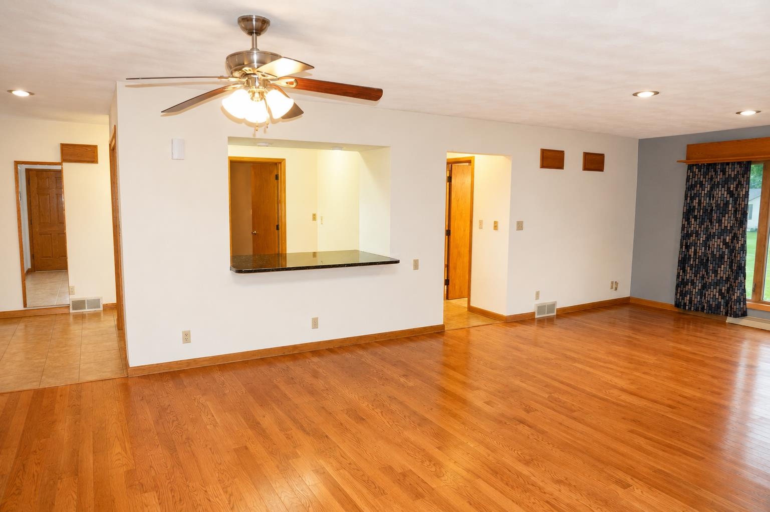 220 North Ohio Street Prairie du Chien, WI 53821 - Photo 9 of 25