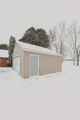 $2,150 | 1313 Summerset Drive, Mount Pleasant, WI 53406