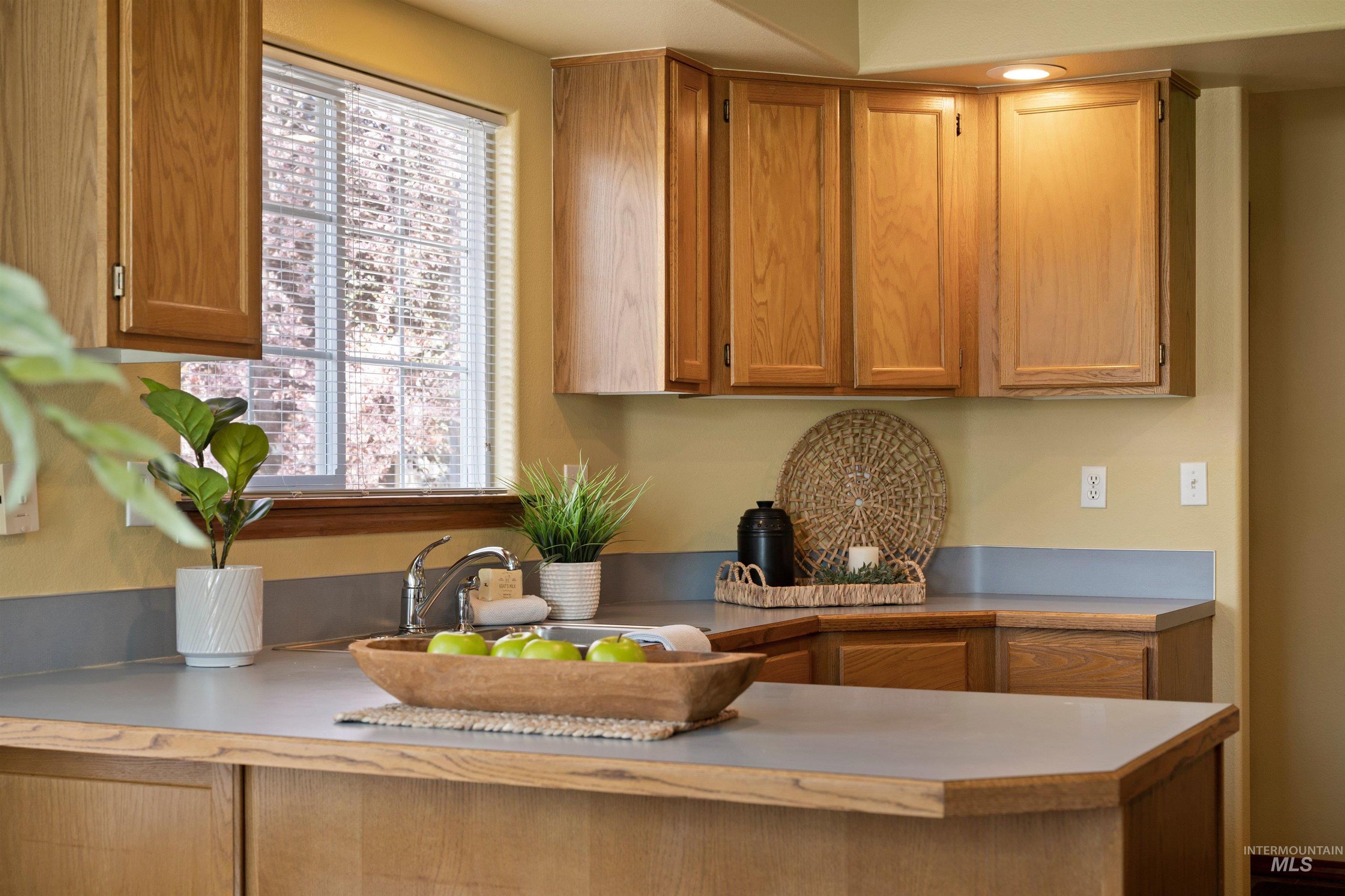 2230 South Sumac Street Boise, ID 83706 - Photo 7 of 50