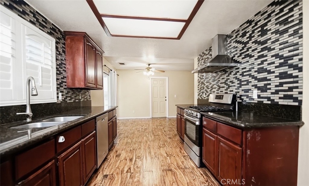 21667 Laguna Road Apple Valley, CA 92308 - Photo 9 of 21