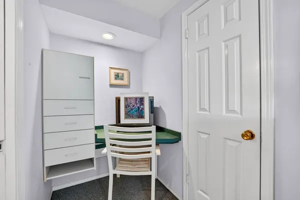 $259,900 | 4621 High Point Drive, Unit 6, Rockford, IL 61114