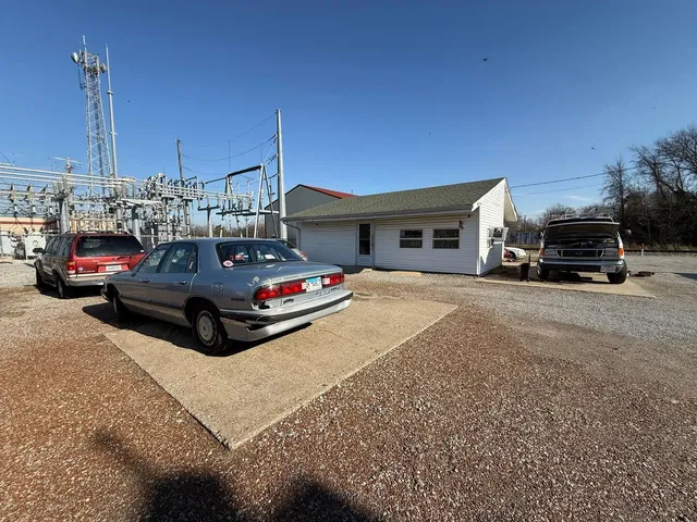 $89,500 | 327 North Illinois Avenue, Carbondale, IL 62901