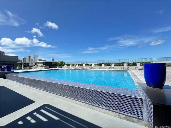 $4,500 | 1391 Kapiolani Boulevard, Unit 3807, Honolulu, HI 96814