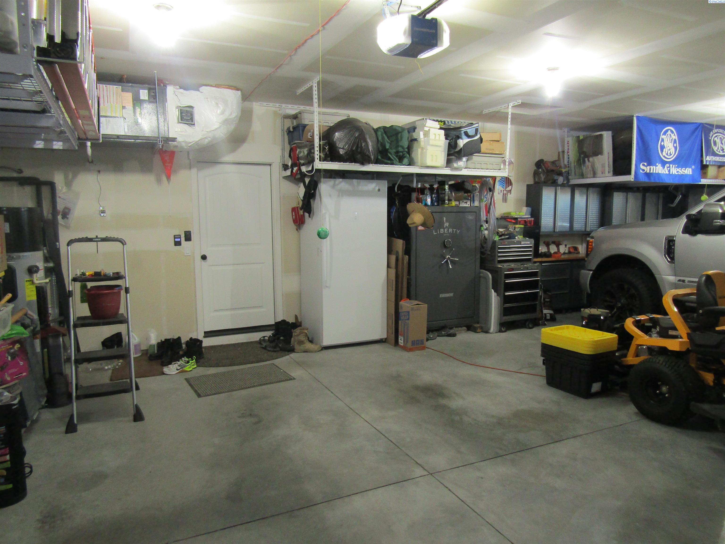 87602 Sagebrush Road Kennewick, WA 99338 - Photo 18 of 21 Gallery Image 18