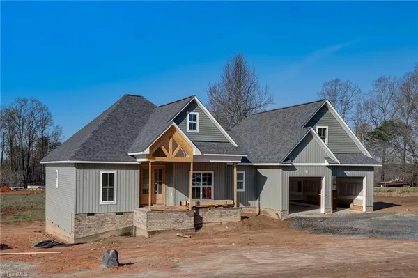 $574,900 | 2214 Bakers Crossroad Road, Reidsville, NC 27320