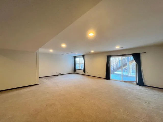 $3,995 | 5000 Merrimac Lane North, Plymouth, MN 55446