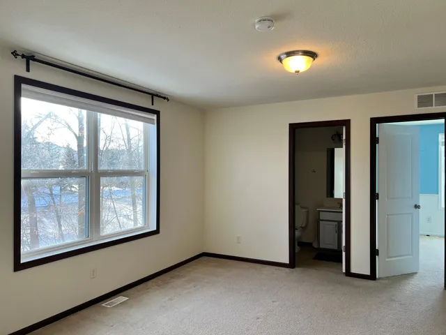 $3,995 | 5000 Merrimac Lane North, Plymouth, MN 55446