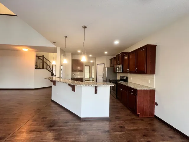 $3,995 | 5000 Merrimac Lane North, Plymouth, MN 55446