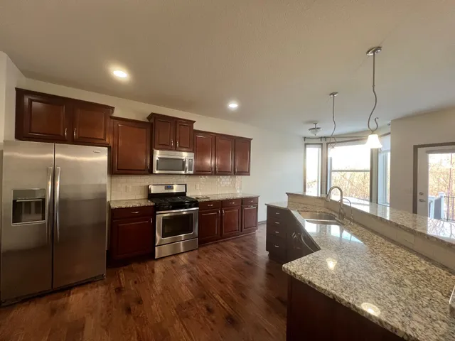 $3,995 | 5000 Merrimac Lane North, Plymouth, MN 55446