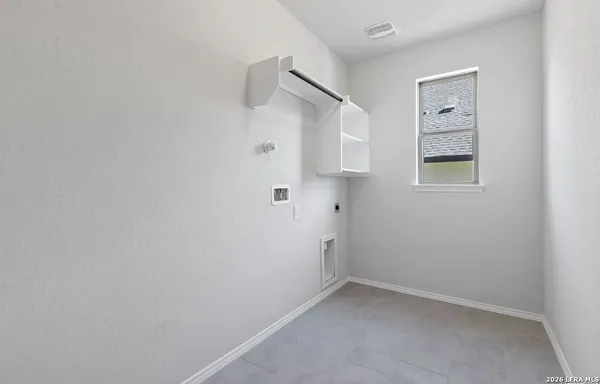 $2,800 | 3217 Wild Iris, New Braunfels, TX 78130