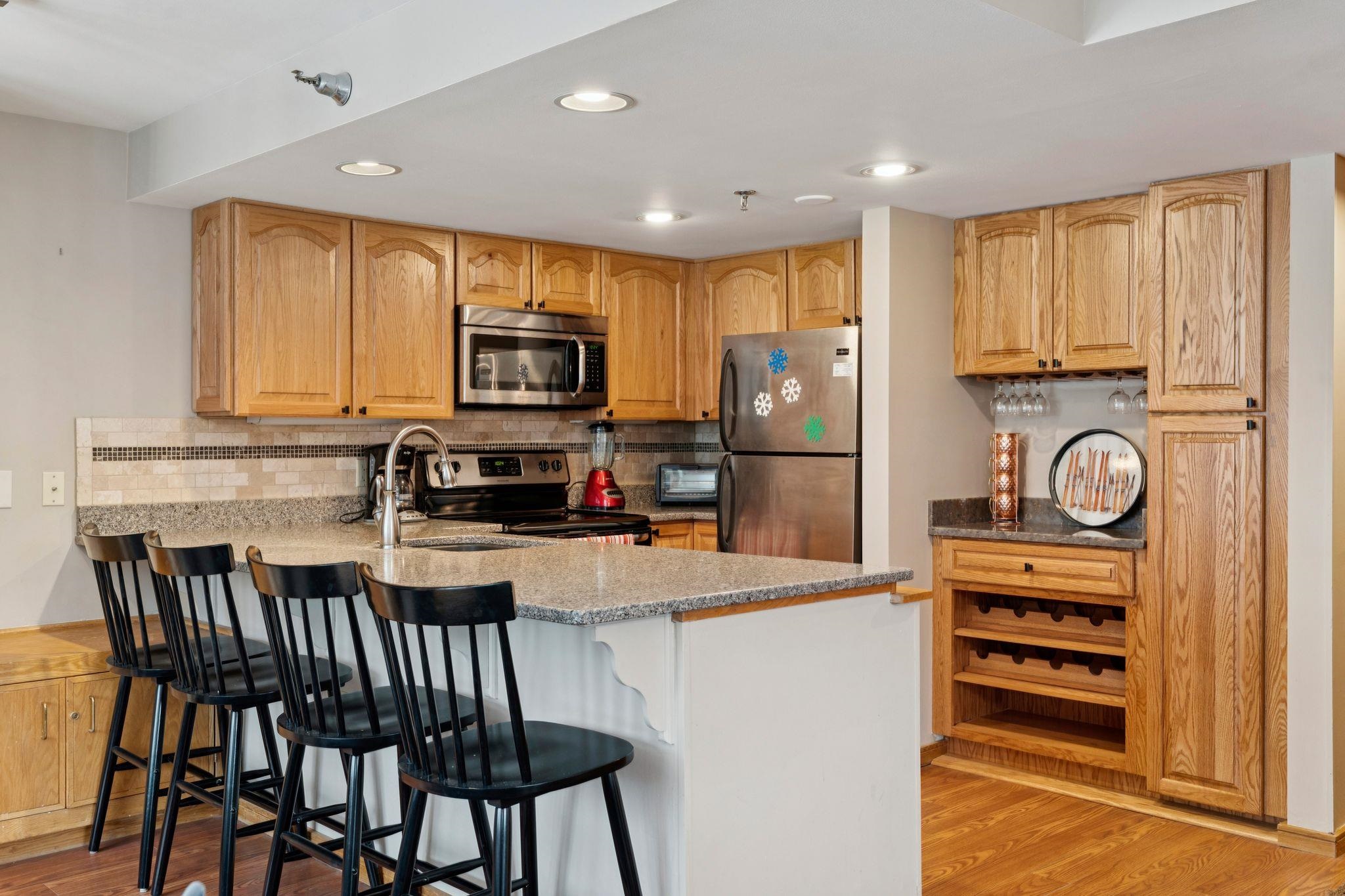 112 High Ridge Road, Unit D2 Killington, VT 05751 - Photo 7 of 34