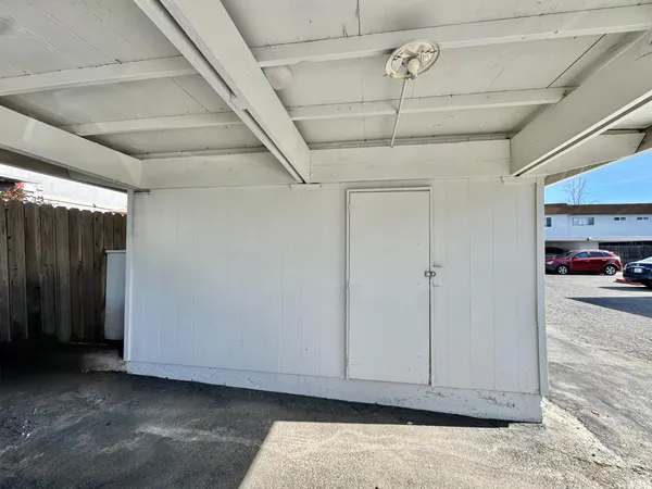 $279,000 | 43 Omaha Court, Sacramento, CA 95823