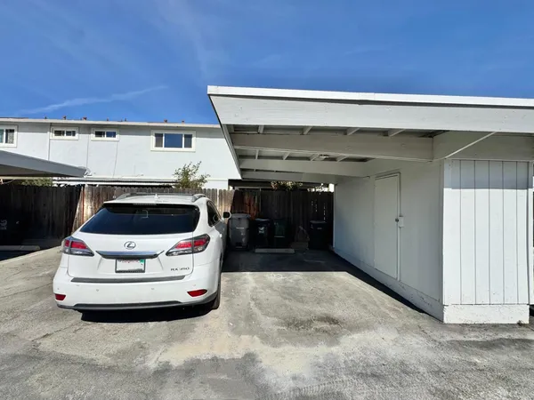 $279,000 | 43 Omaha Court, Sacramento, CA 95823