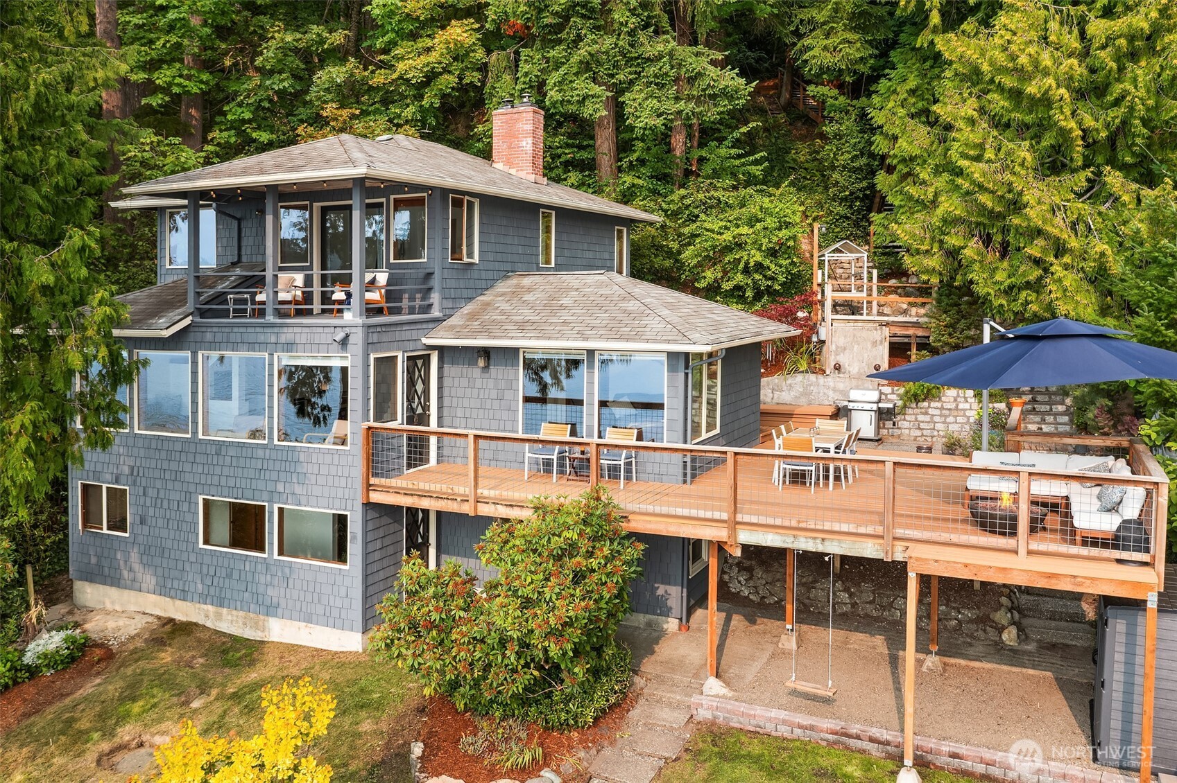 13311 Burma Road Southwest Vashon, WA 98070 - Photo 3 of 35 Gallery Image 3