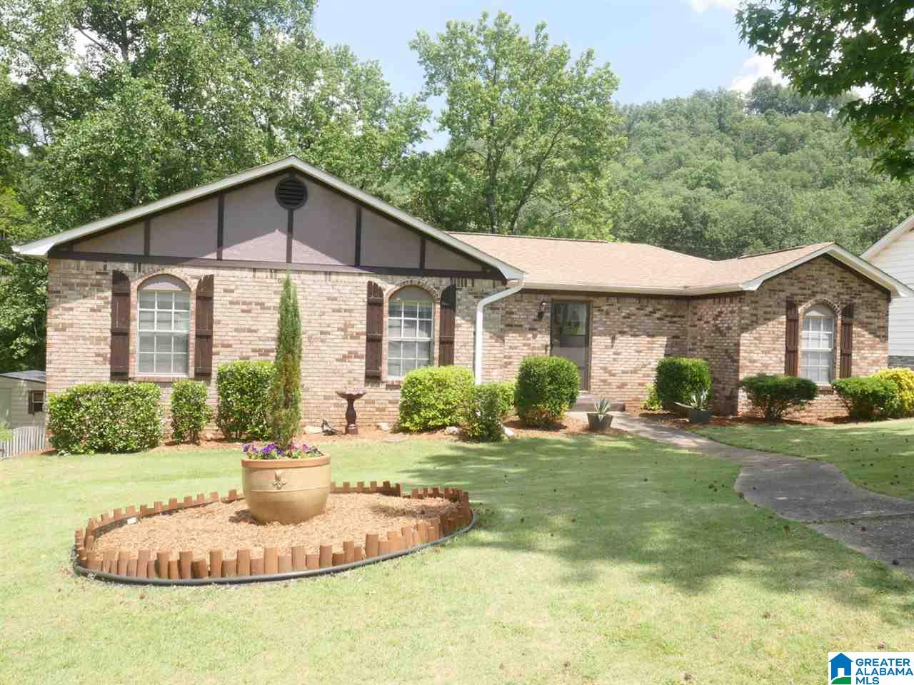 1439 Farmington Road Birmingham, AL 35235 - Photo 1 of 25