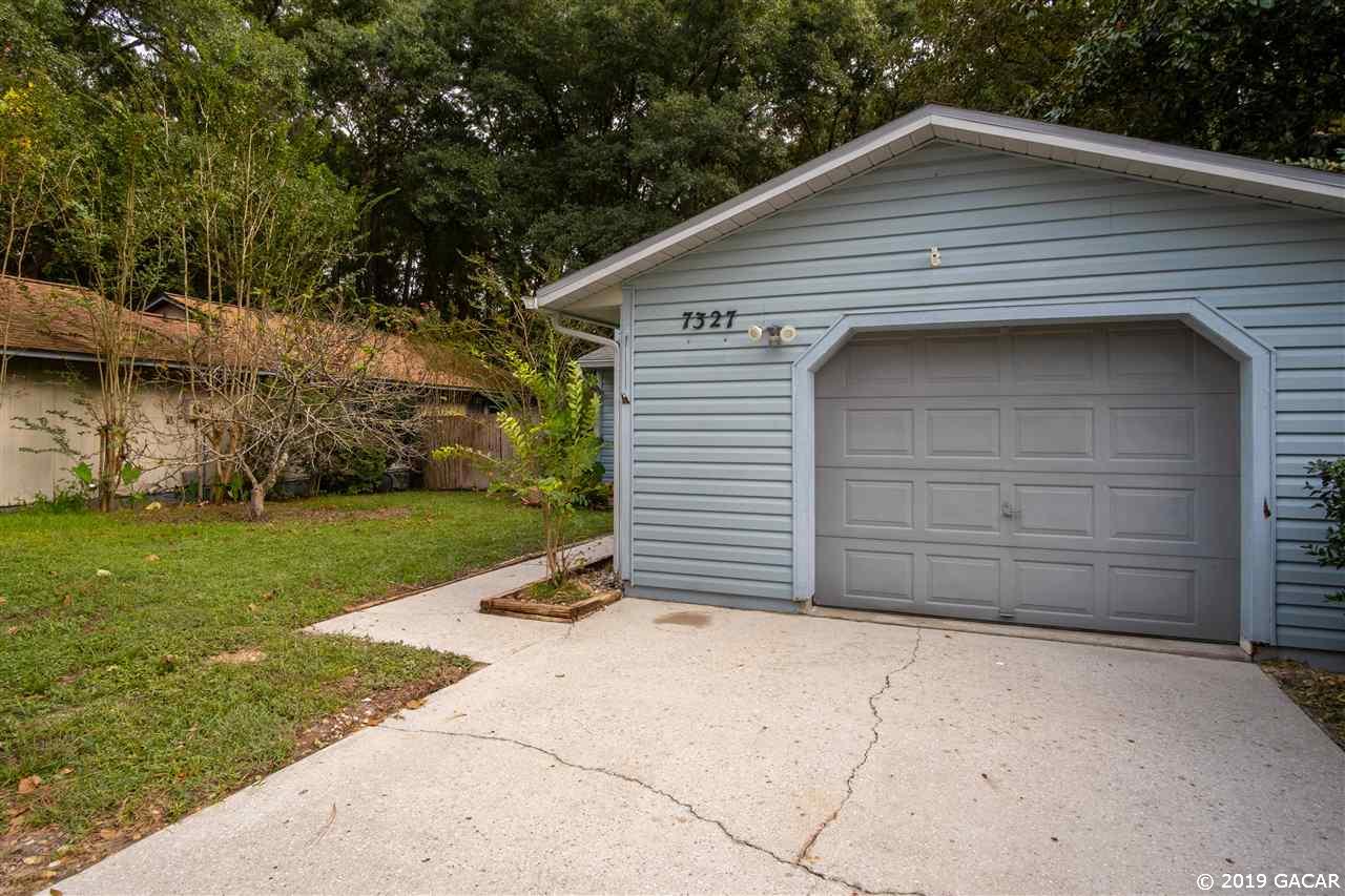 7327 Southwest 21st Place Gainesville, FL 32607 - Photo 3 of 18 Gallery Image 3