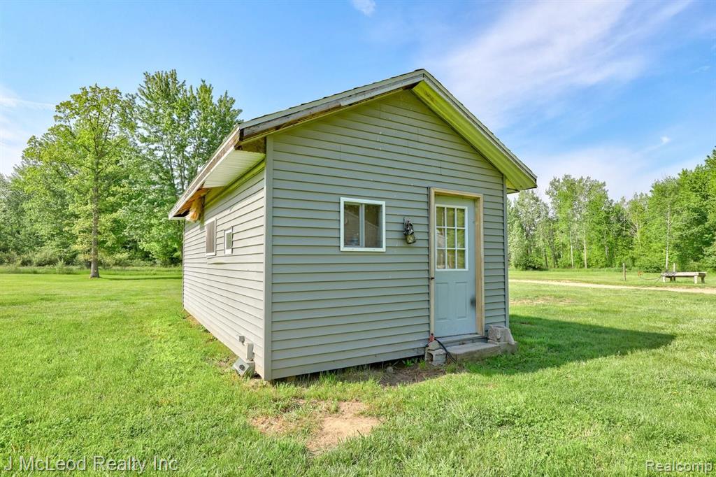 7650 Birch Run Road Millington, MI 48746 - Photo 11 of 34