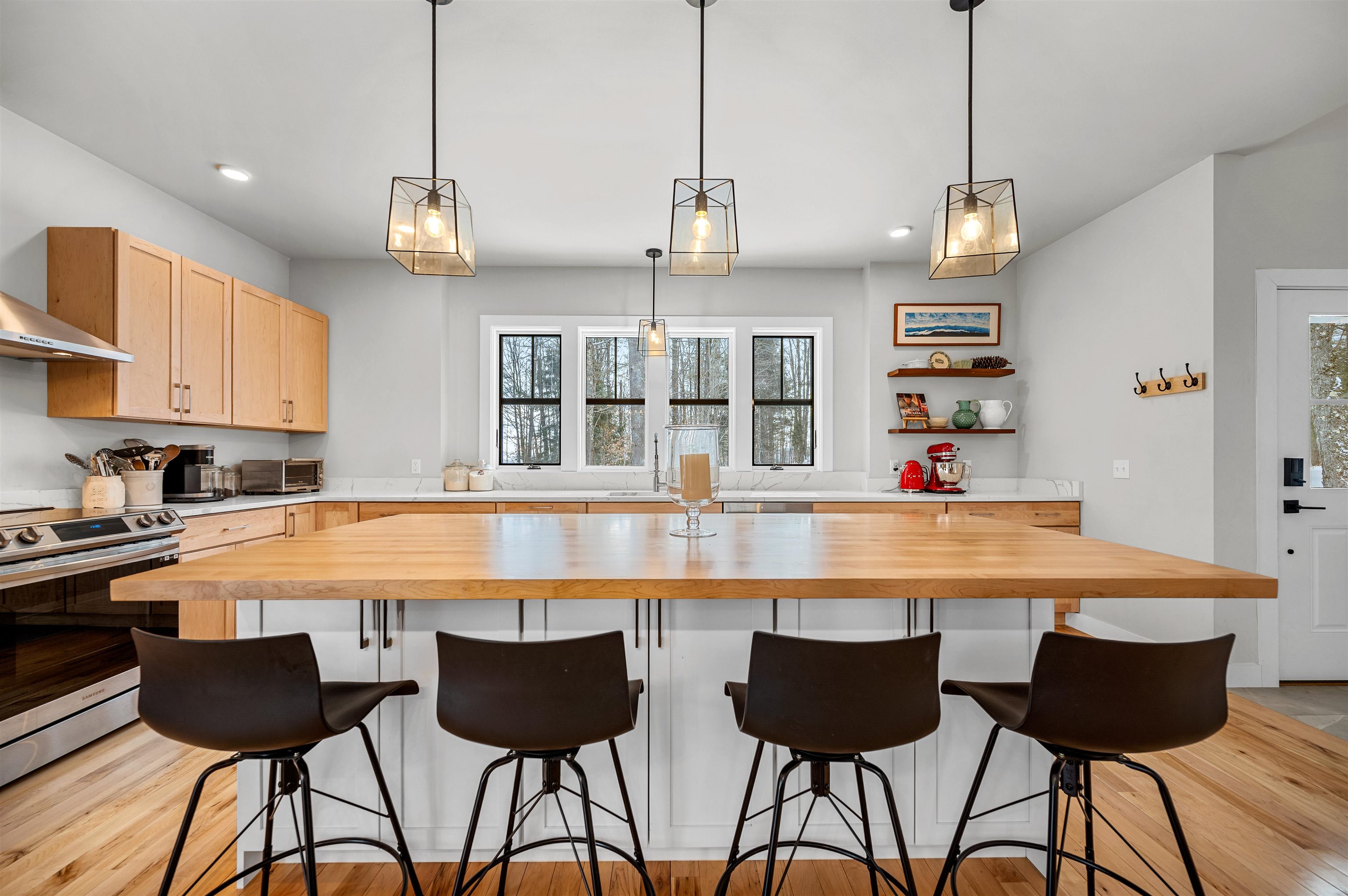 44 Pinnacle Point Waterbury, VT 05676 - Photo 11 of 46