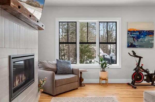 $1,100,000 | 44 Pinnacle Point, Waterbury, VT 05676