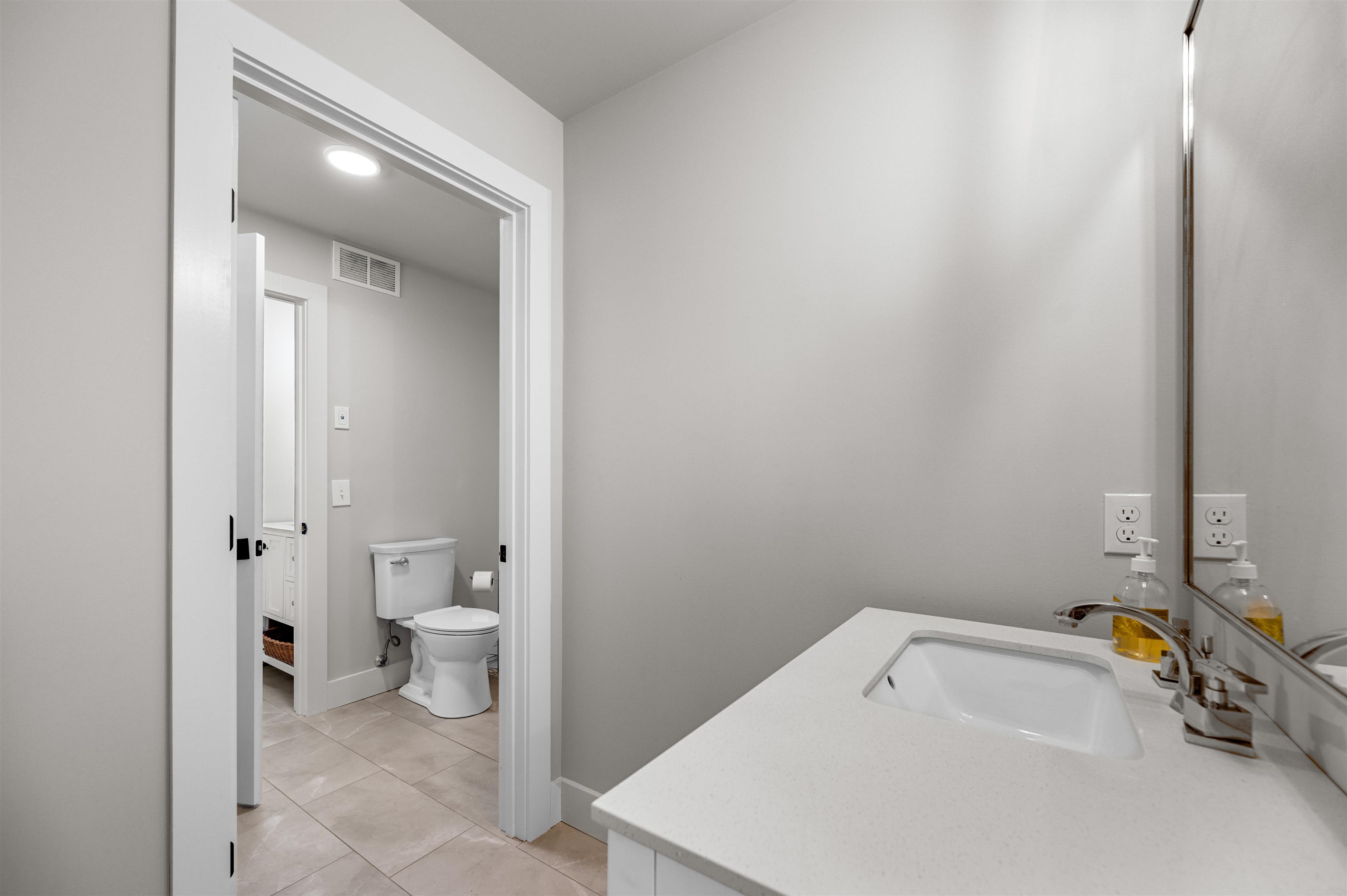 44 Pinnacle Point Waterbury, VT 05676 - Photo 31 of 46