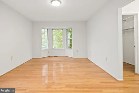 $499,900 | 8684 Venoy Court, Alexandria, VA 22309