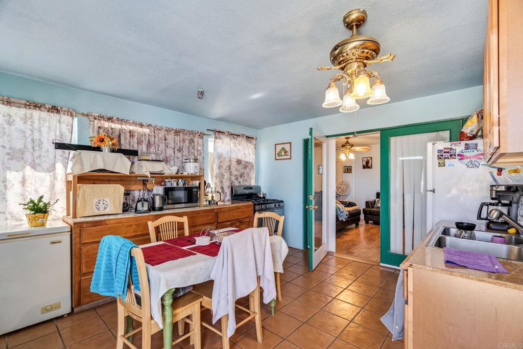 1607 Jewel Valley Road Boulevard, CA 91905 - Photo 15 of 52