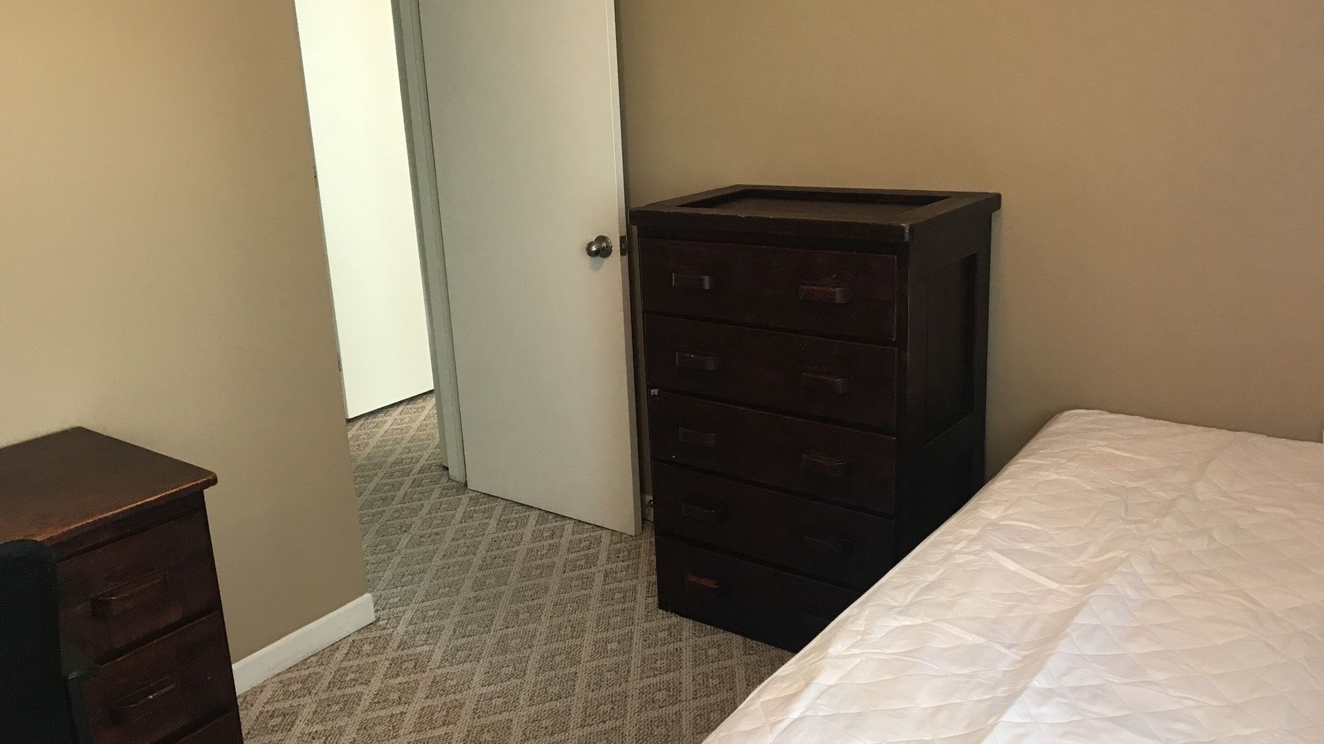 1336 Hunters Road, Unit L Harrisonburg, VA 22801 - Photo 13 of 22 Gallery Image 13