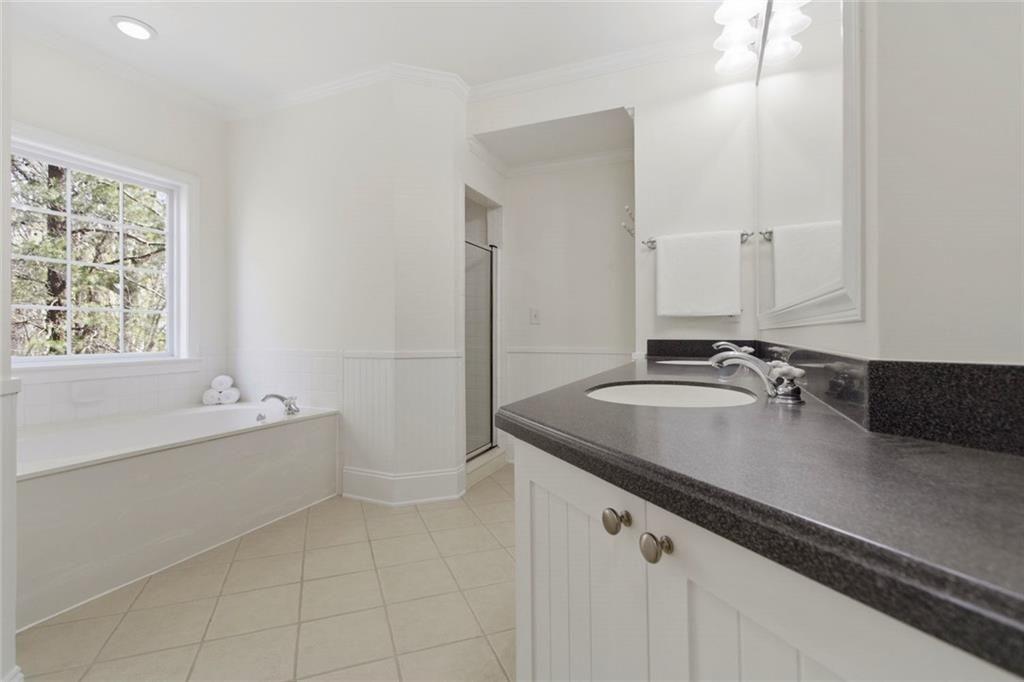 4100 Paces Walk Southeast, Unit 4301 Atlanta, GA 30339 - Photo 12 of 48