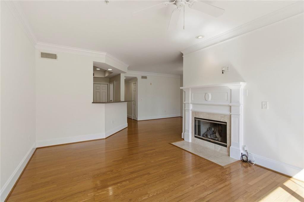 4100 Paces Walk Southeast, Unit 4301 Atlanta, GA 30339 - Photo 21 of 48