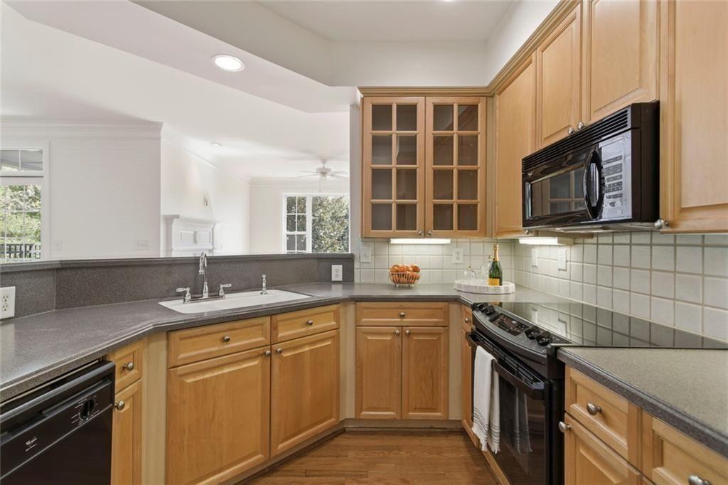 4100 Paces Walk Southeast, Unit 4301 Atlanta, GA 30339 - Photo 23 of 48