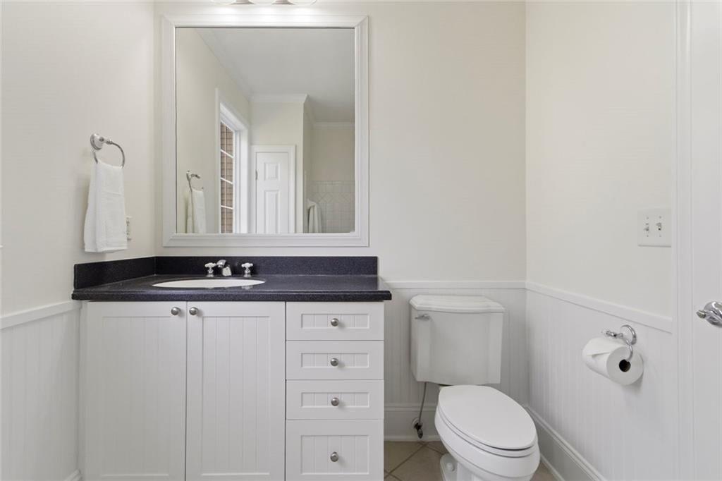 4100 Paces Walk Southeast, Unit 4301 Atlanta, GA 30339 - Photo 32 of 48