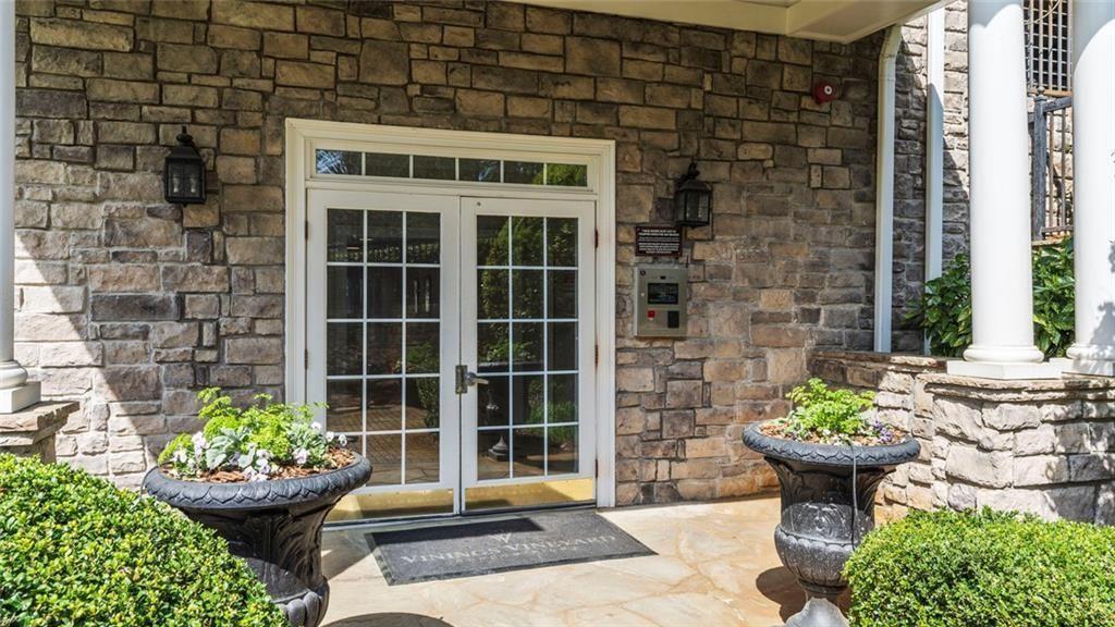 4100 Paces Walk Southeast, Unit 4301 Atlanta, GA 30339 - Photo 37 of 48