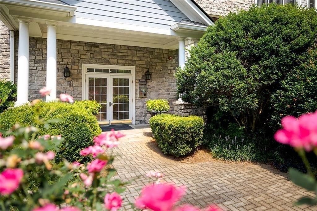 4100 Paces Walk Southeast, Unit 4301 Atlanta, GA 30339 - Photo 38 of 48