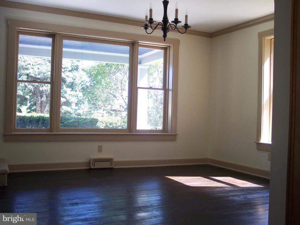 600 West Orange Street Lititz, PA 17543 - Photo 3 of 7 Gallery Image 3