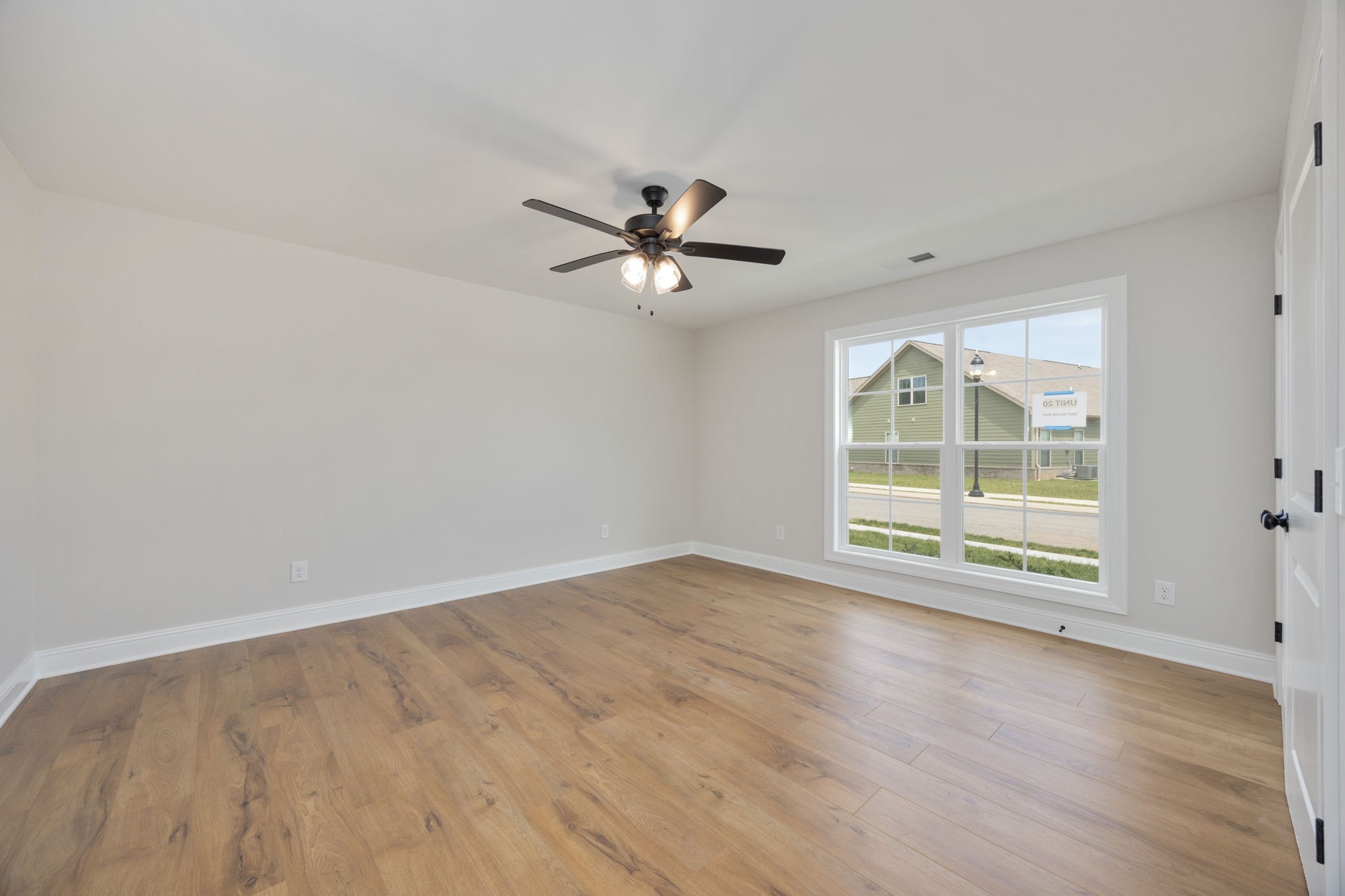 2027 Rylee Way Greenbrier, TN 37073 - Photo 4 of 15