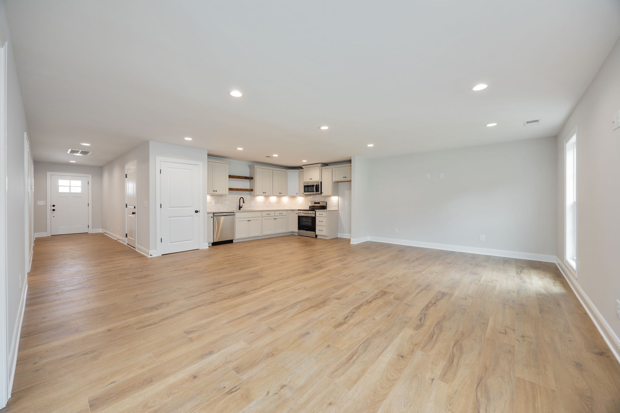 2027 Rylee Way Greenbrier, TN 37073 - Photo 8 of 15