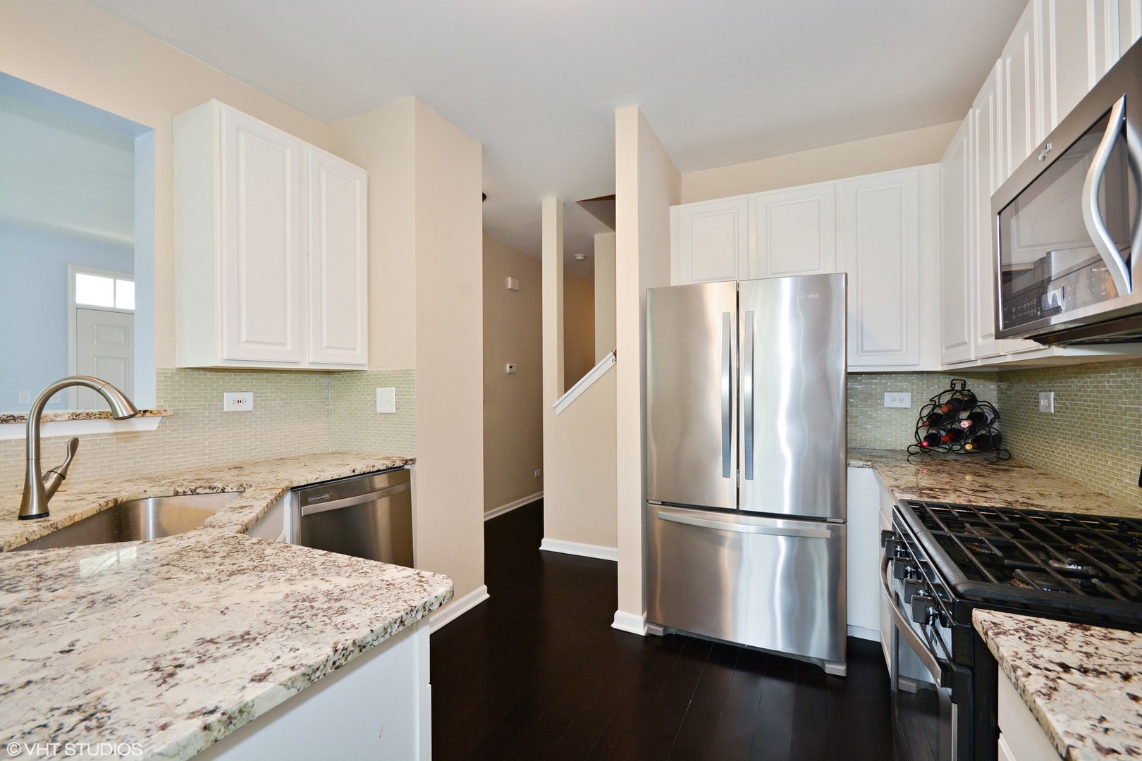282 Grand Ridge Road St. Charles, IL 60175 - Photo 6 of 15