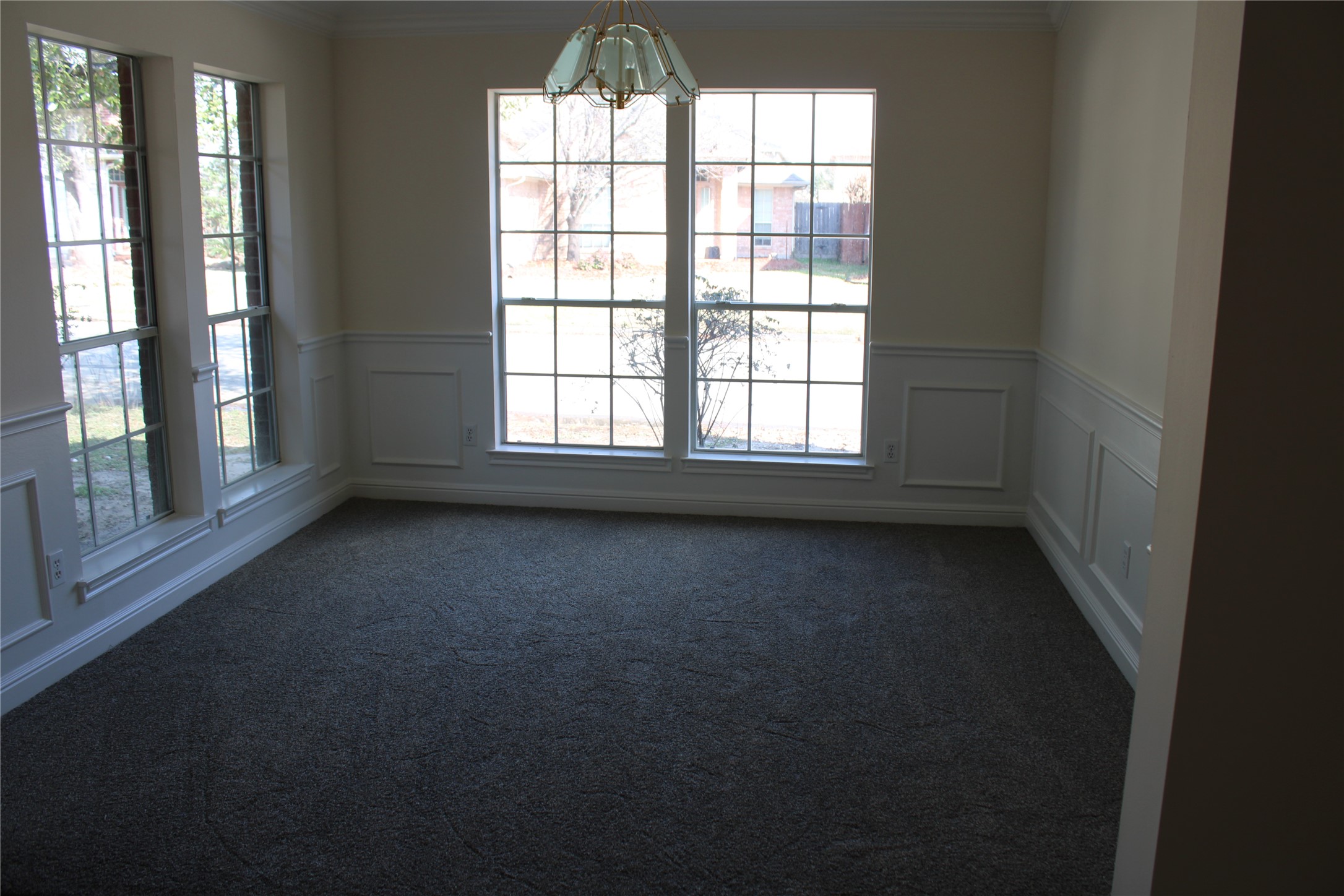 7007 Brookfir Lane Houston, TX 77040 - Photo 3 of 11