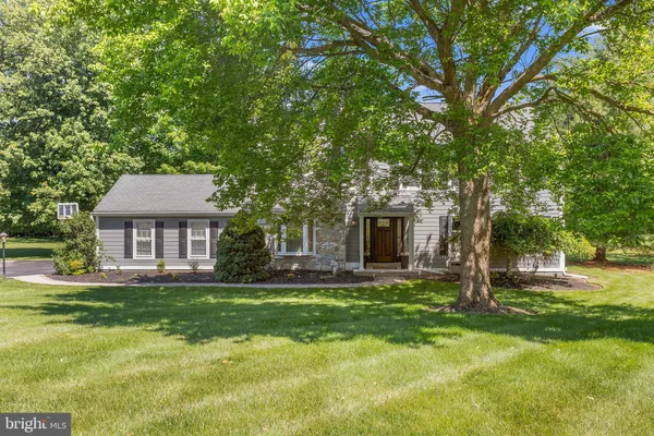 $939,900 | 11 Almy Drive, Malvern, PA 19355