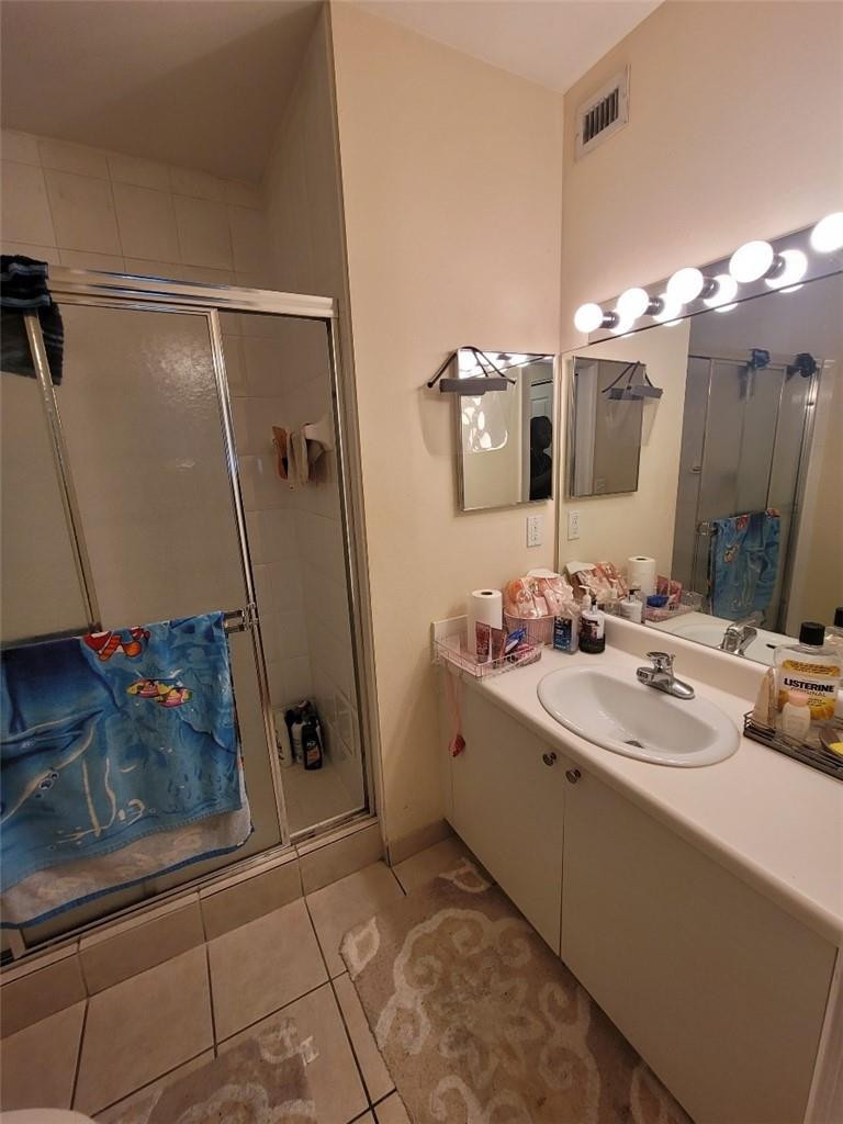 8020 North Nob Hill Road, Unit 8304 Tamarac, FL 33321 - Photo 7 of 12 Photo 7
