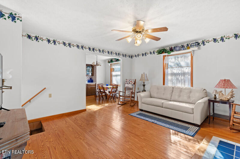 171 Lester Cope Road Sneedville, TN 37869 - Photo 6 of 31 IMG_0241